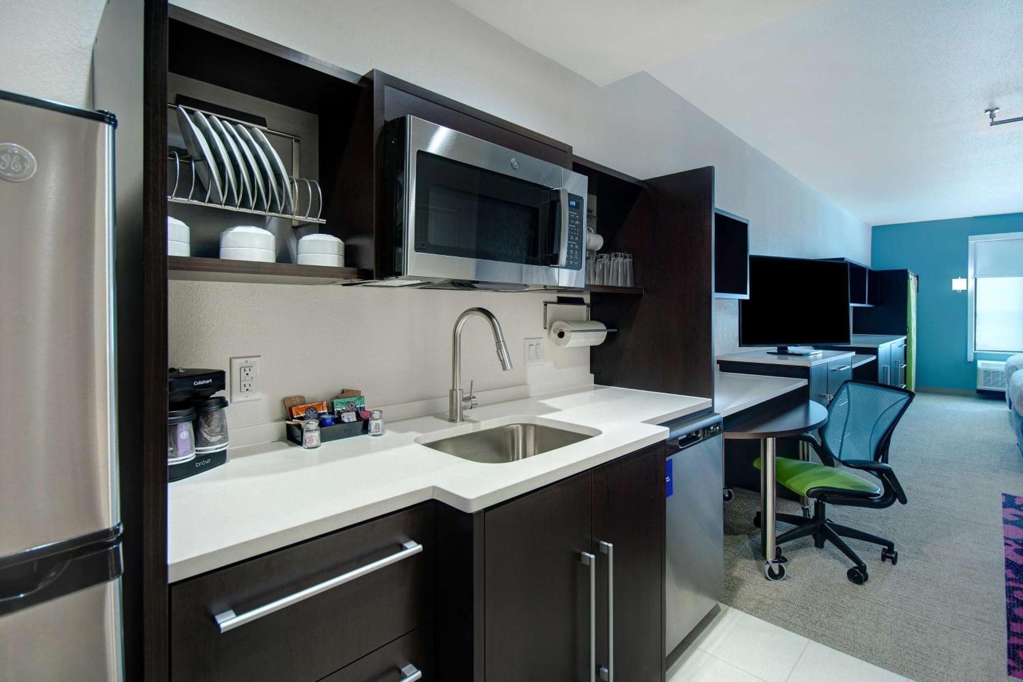 Home2 Suites By Hilton Burleson Extérieur photo