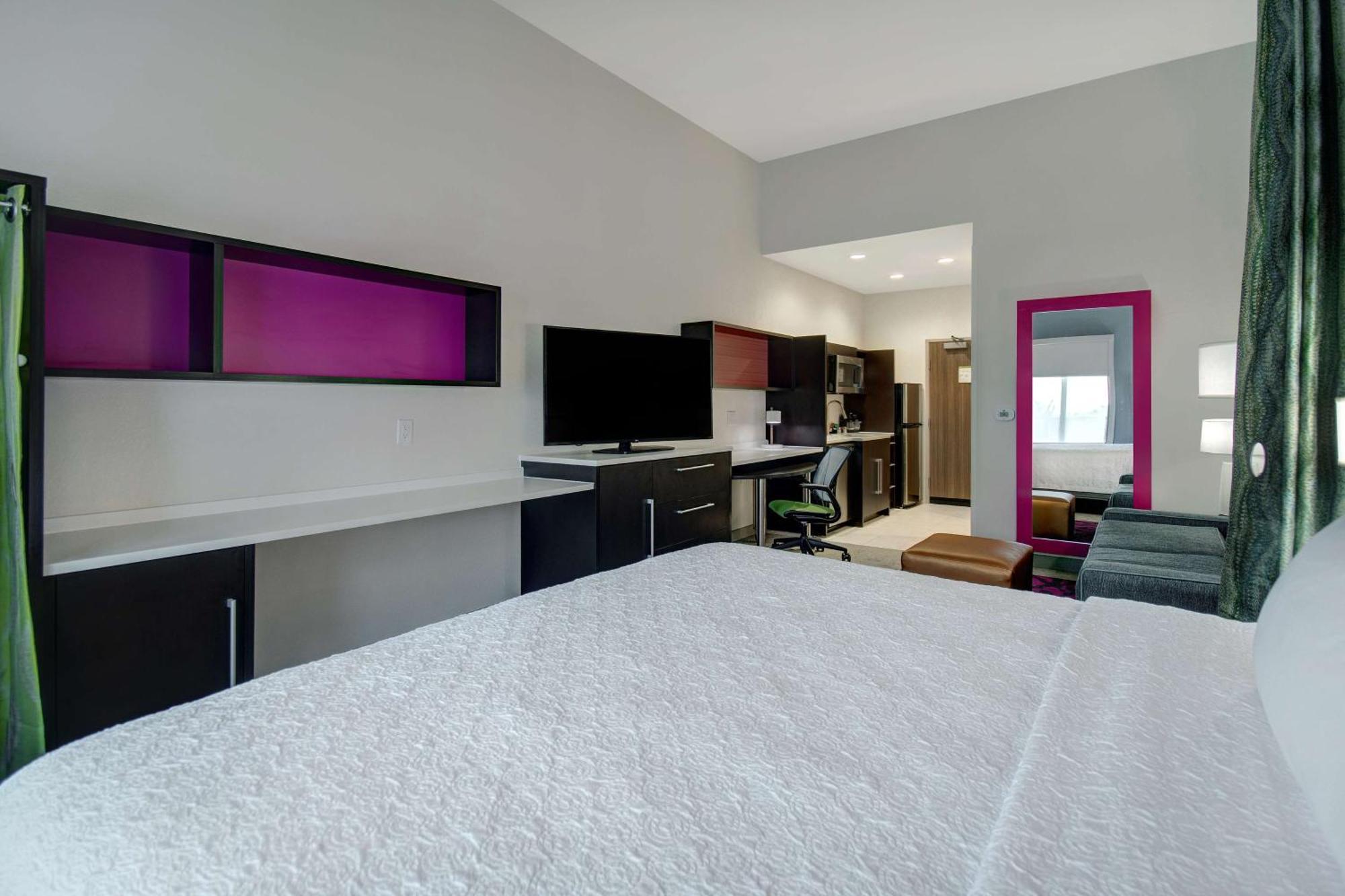 Home2 Suites By Hilton Burleson Extérieur photo