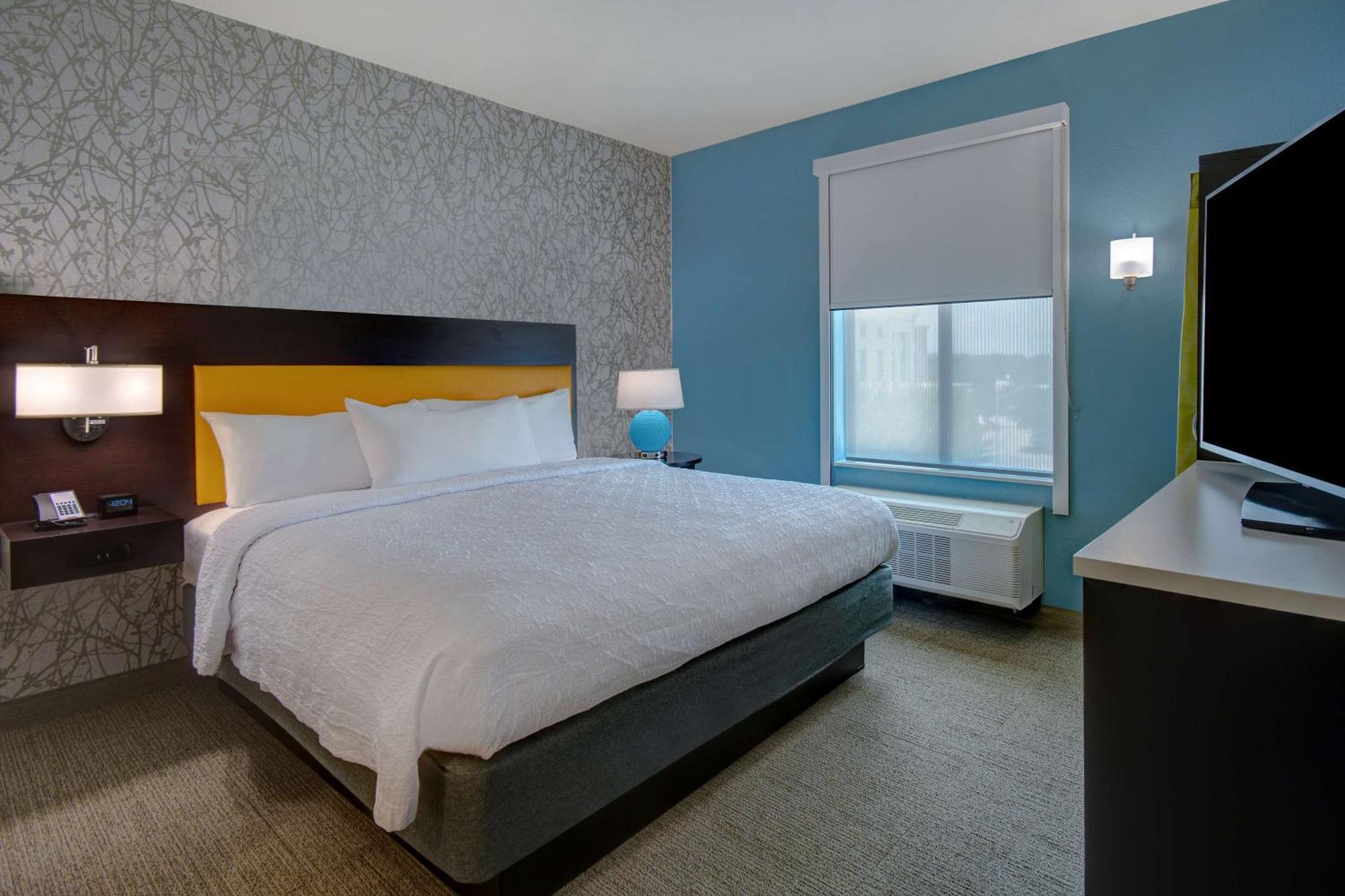 Home2 Suites By Hilton Burleson Extérieur photo